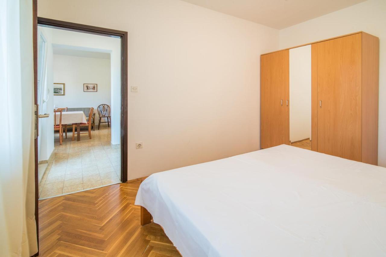 Ana S Apartment Krk Town