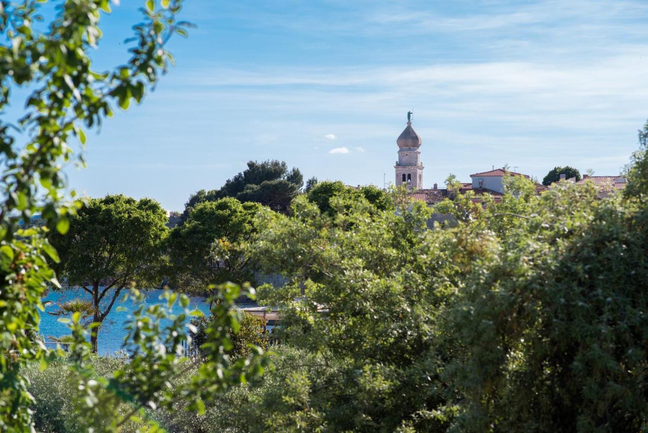 Apartament Ana S *